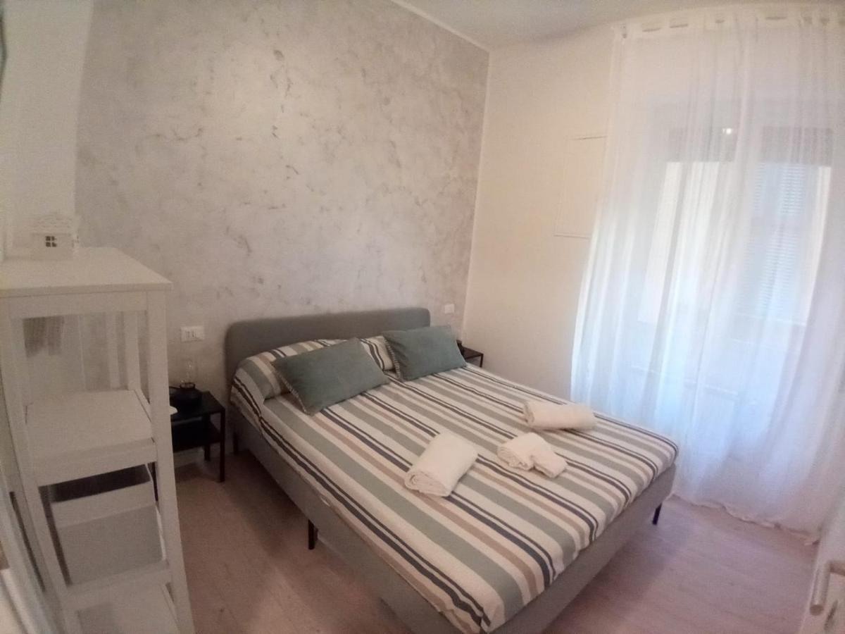 Apt Aquarium Apartment Генуа Екстериор снимка