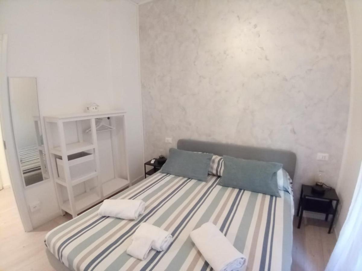 Apt Aquarium Apartment Генуа Екстериор снимка